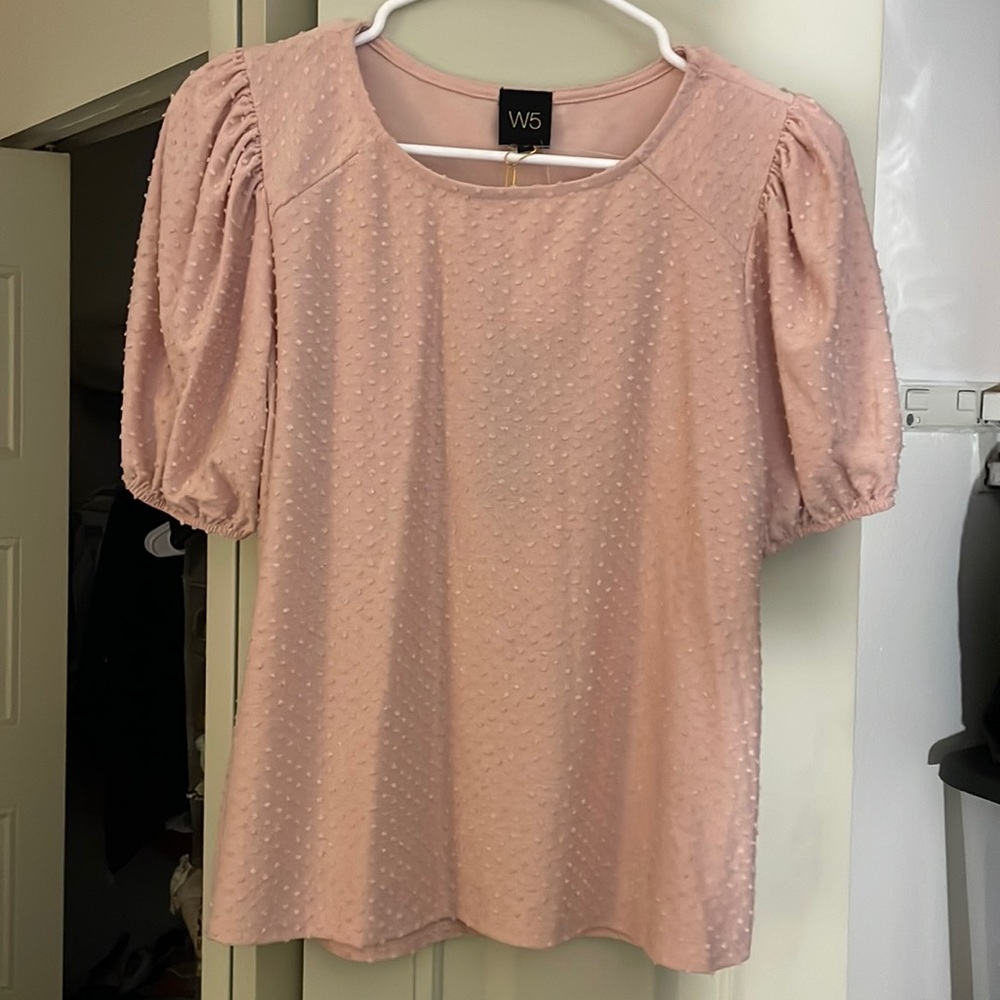 Pink shirt with pattern. Brand new never worn before. Size S